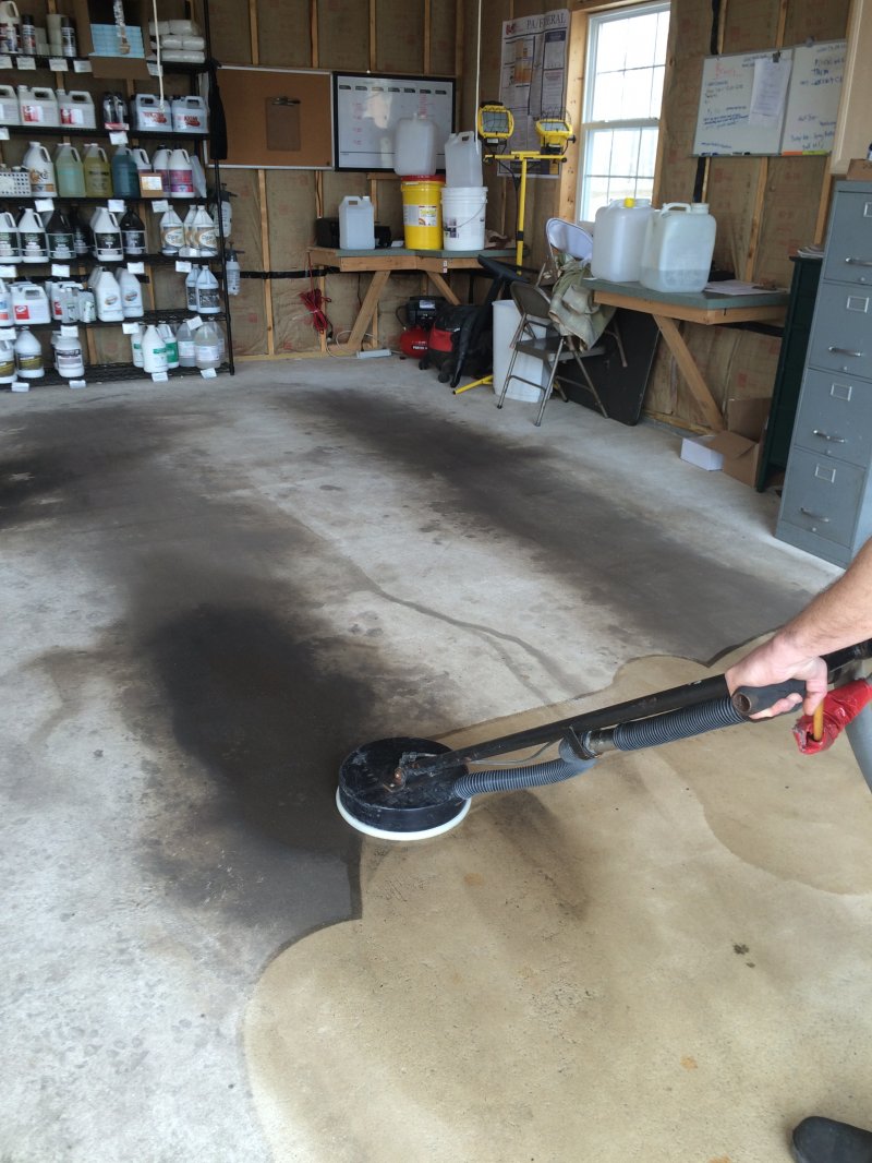 garage 1.JPG