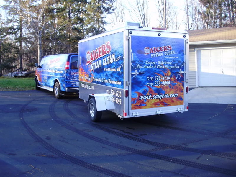 NewTrailerpicswithvan004.jpg