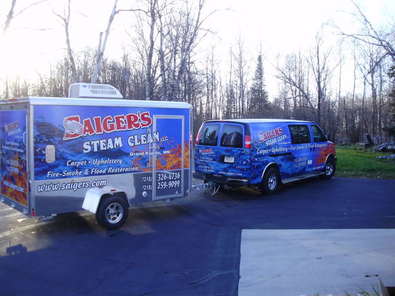 NewTrailerpicswithvan005.jpg